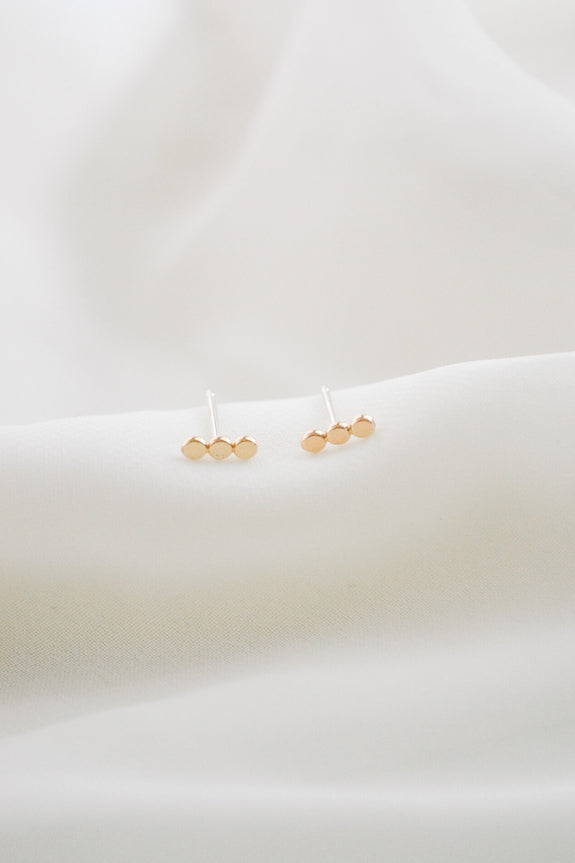 Dotted Bar Studs
