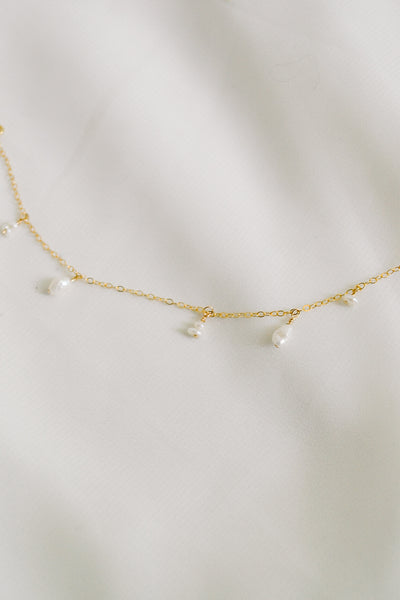 Dainty Pearl Bracelet