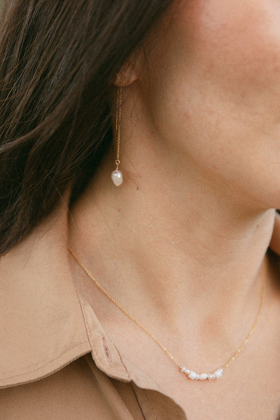 Shell Pendant Necklace