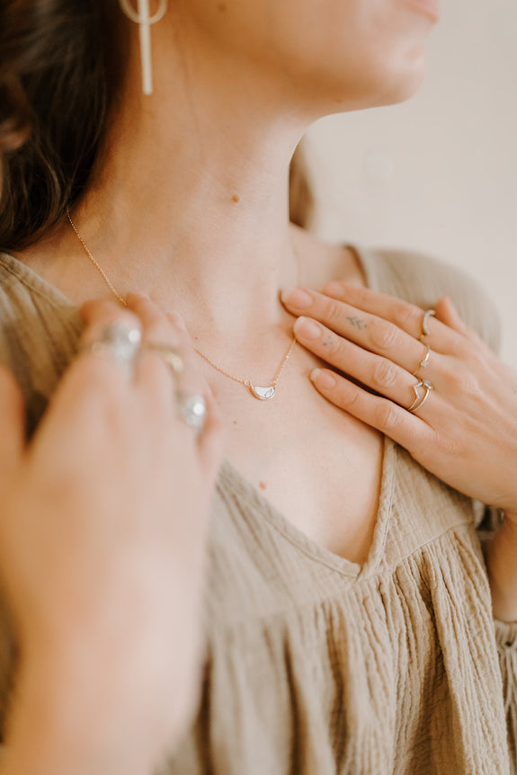 Howlite Half Circle Necklace