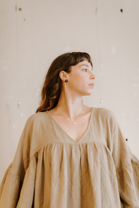 Howlite Half Circle Necklace