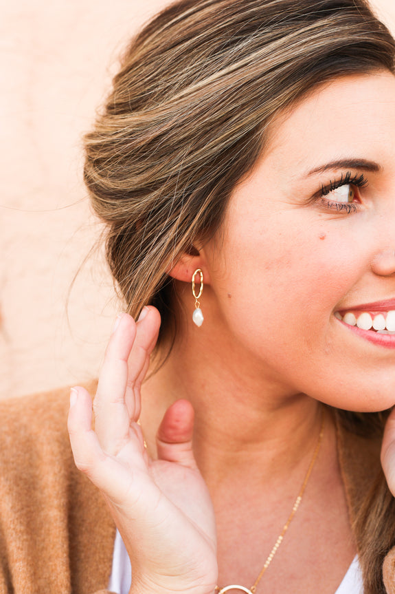 Eliza Oval Freshwater Pearl Earrings