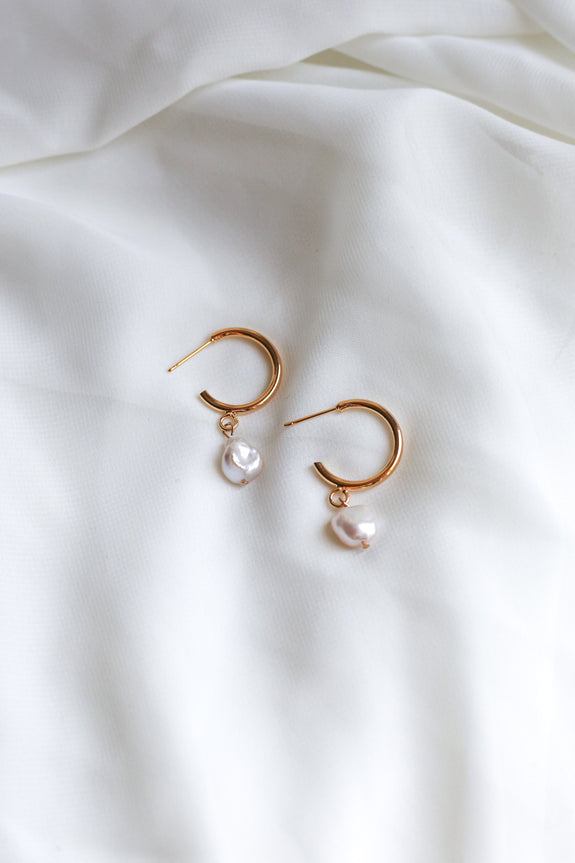 Sofia Freshwater Pearl Hoop Earrings