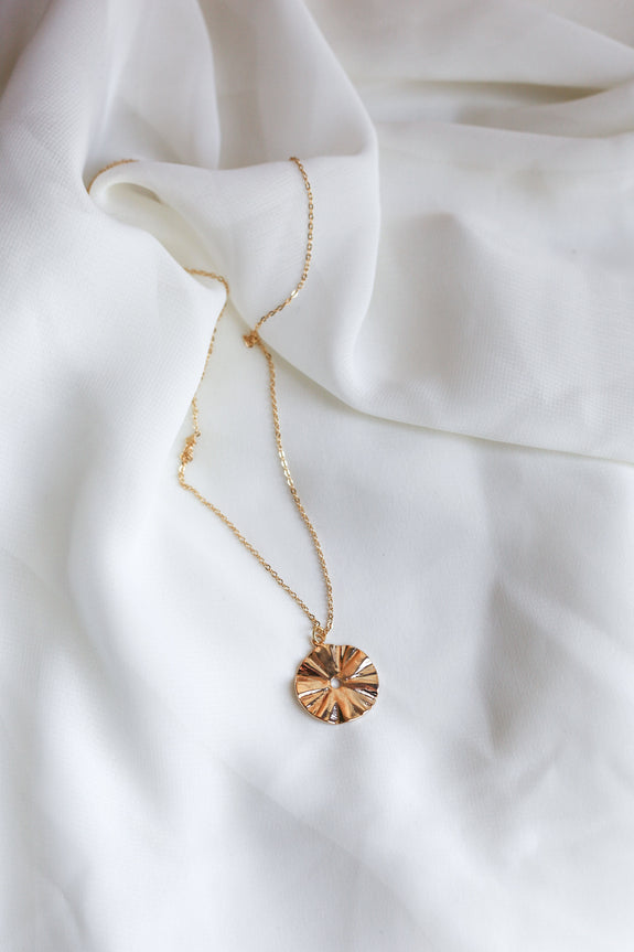 Crinkled Disc Necklace