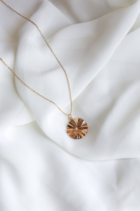 Crinkled Disc Necklace