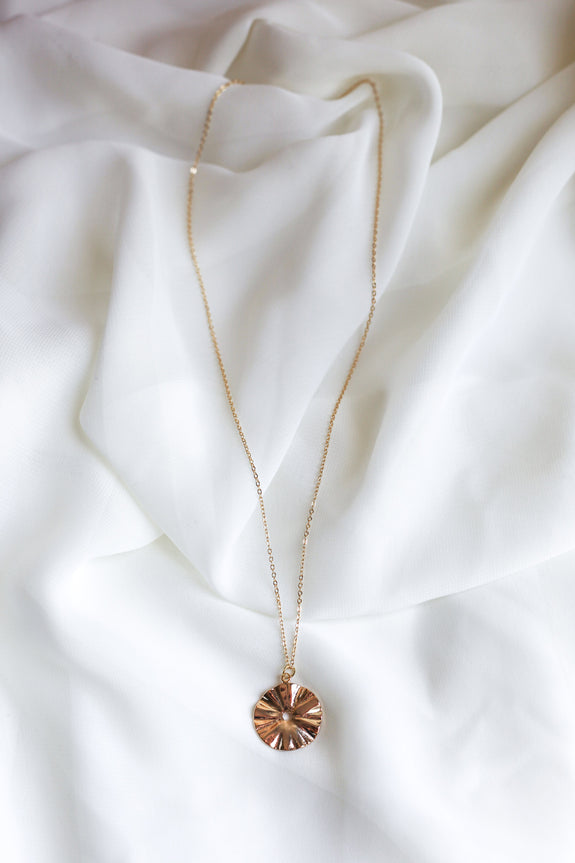 Crinkled Disc Necklace