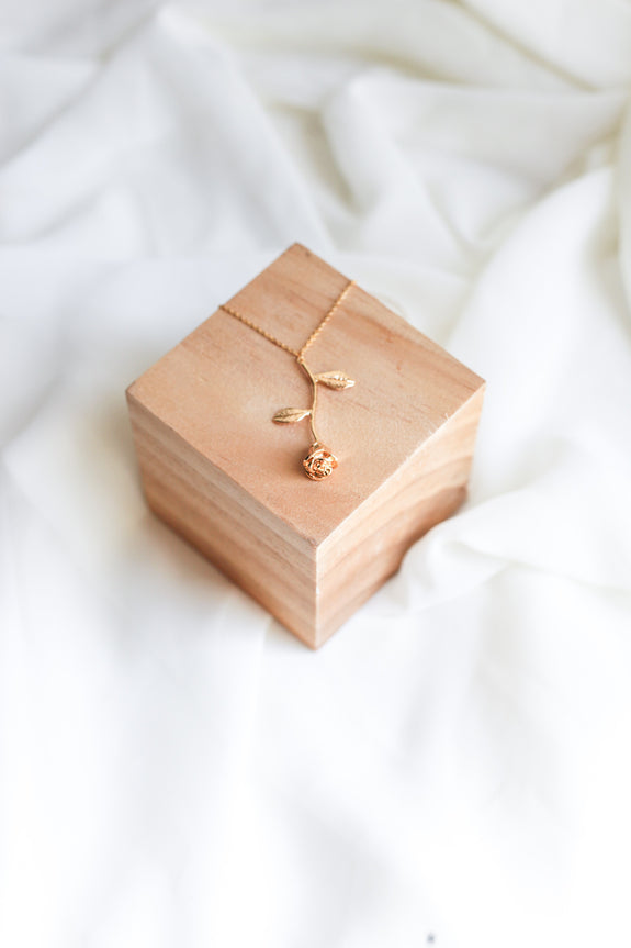 Falling Rose Necklace