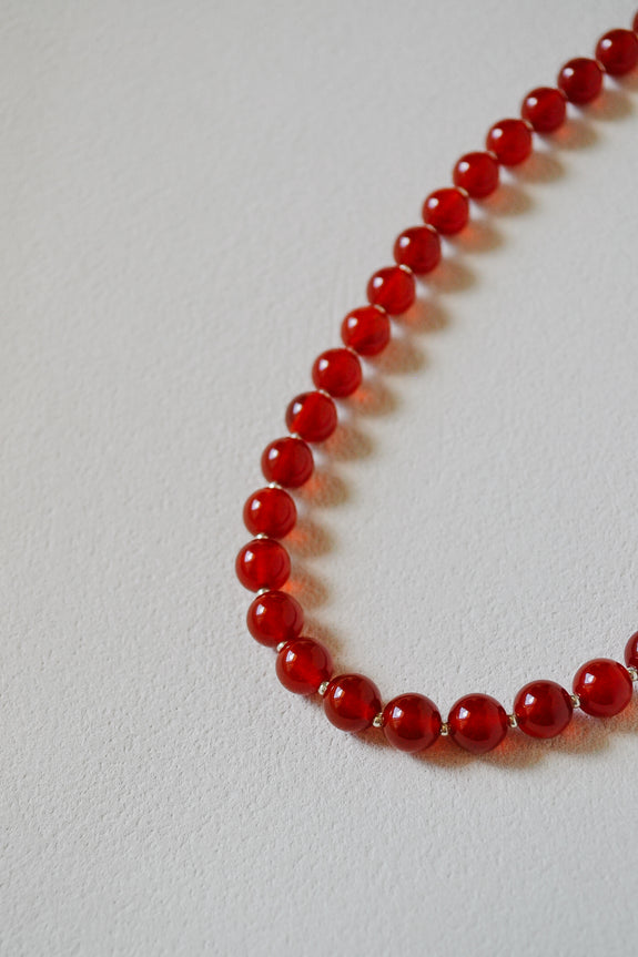 Vintage Beaded Necklace - Round Burgundy