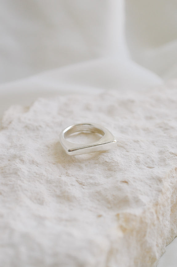 Sterling Silver Skinny Signet Ring - Size 6