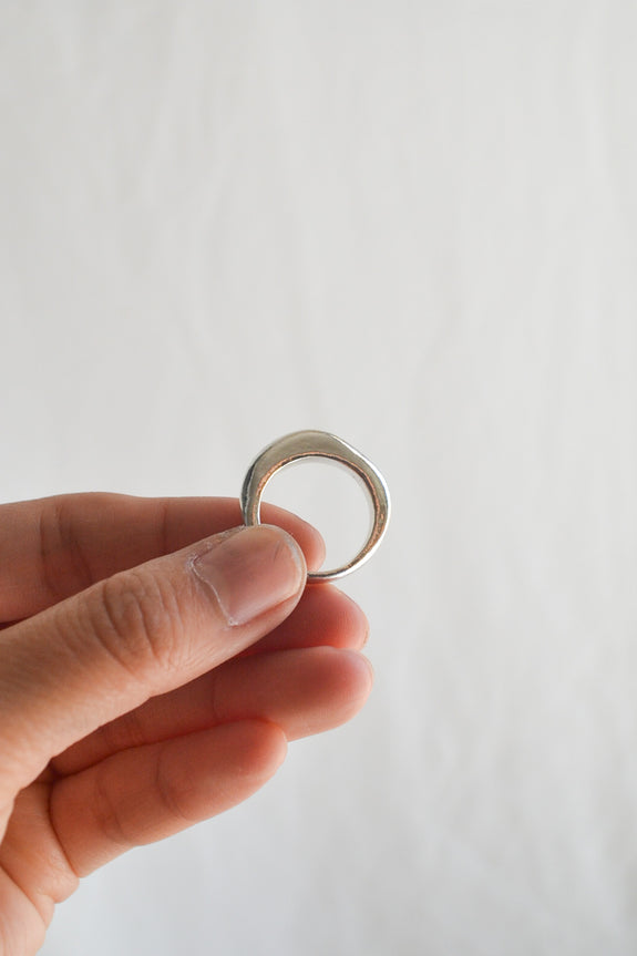 Sterling Silver Curve Ring - Size 6.5