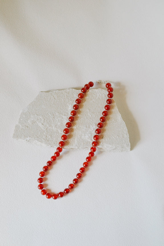 Vintage Beaded Necklace - Round Burgundy