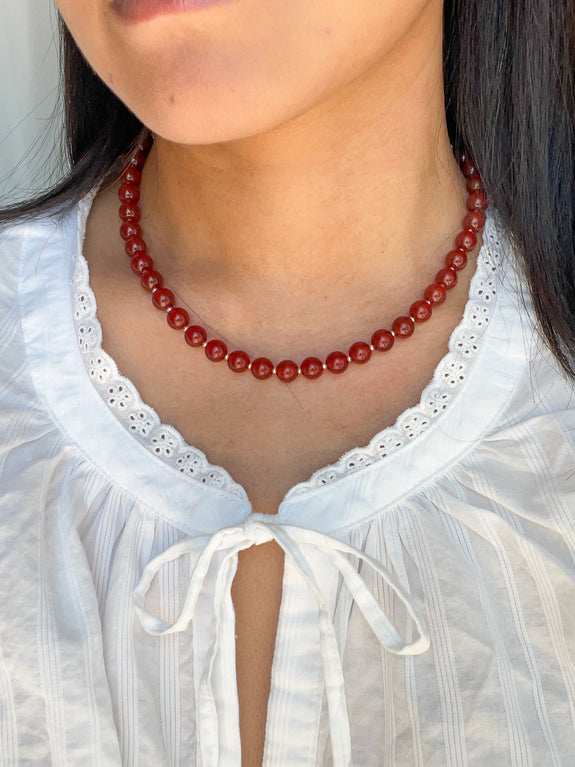 Vintage Beaded Necklace - Round Burgundy